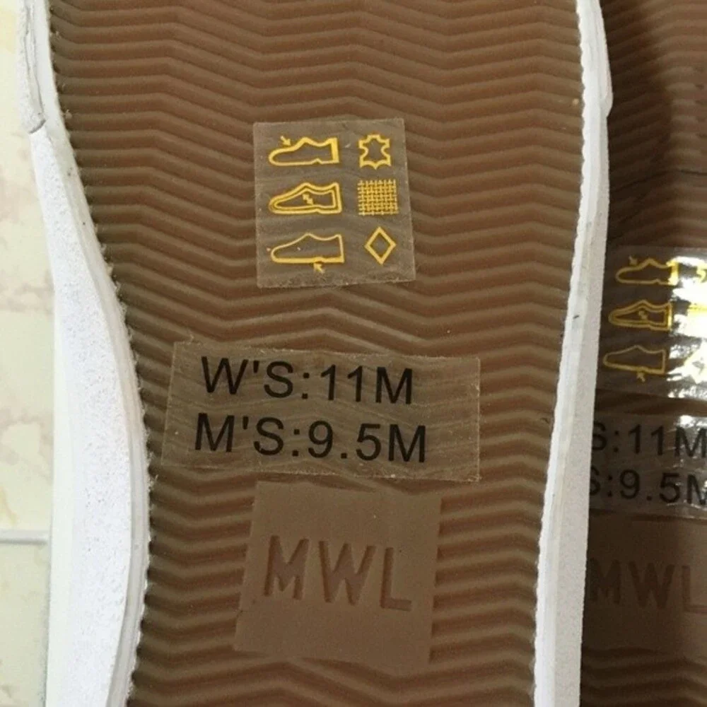 Madewell Sidewalk Sneakers In Silver Suede NWOT
